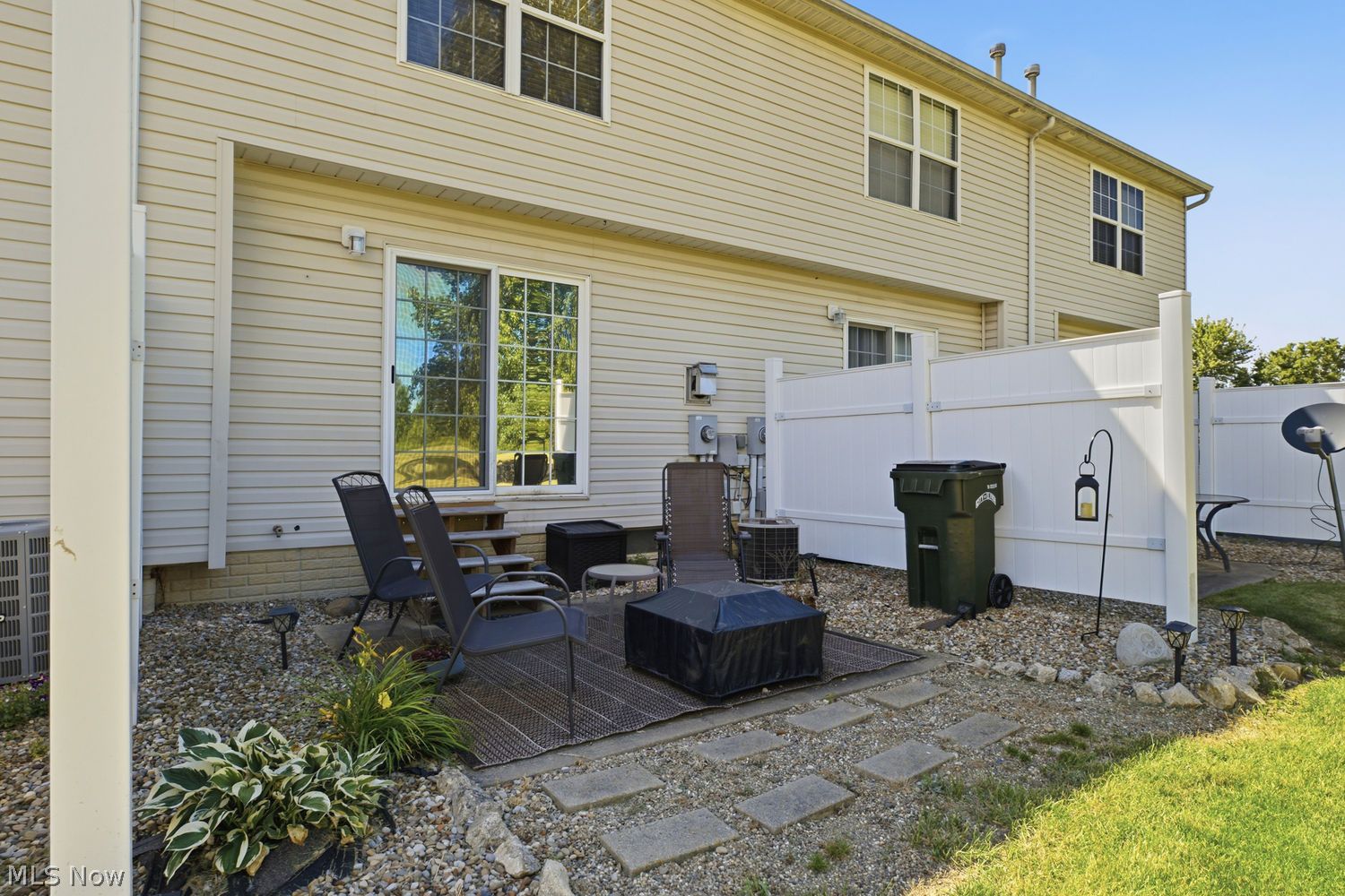 112 Meander Lane Elyria OH 44035