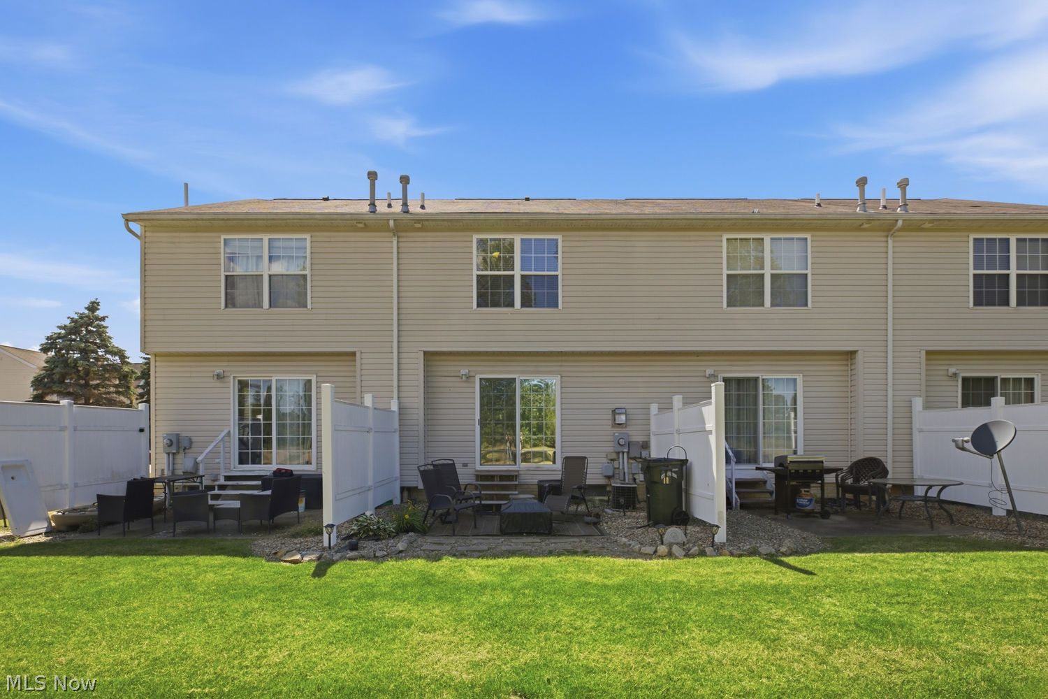 112 Meander Lane Elyria OH 44035