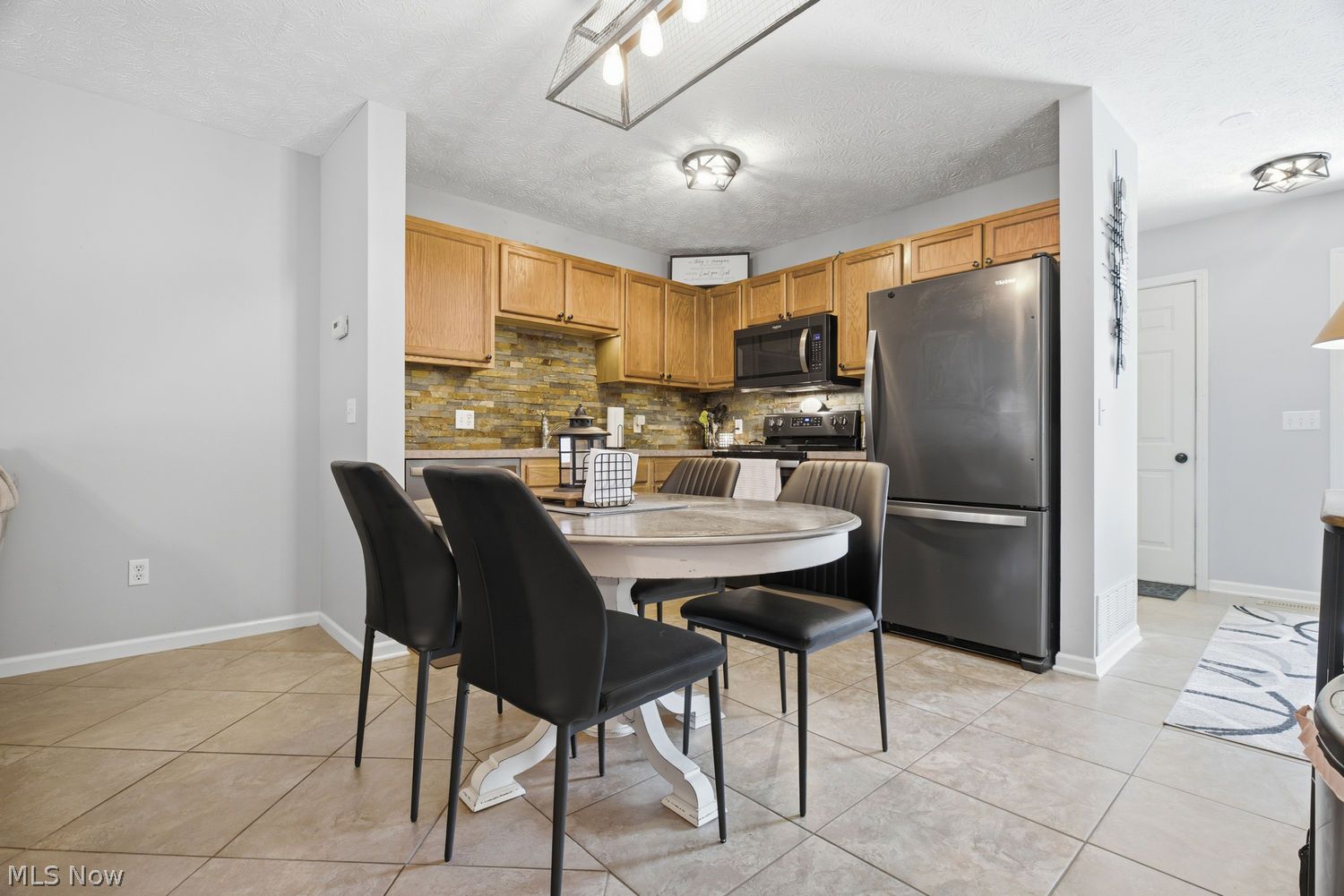 112 Meander Lane Elyria OH 44035