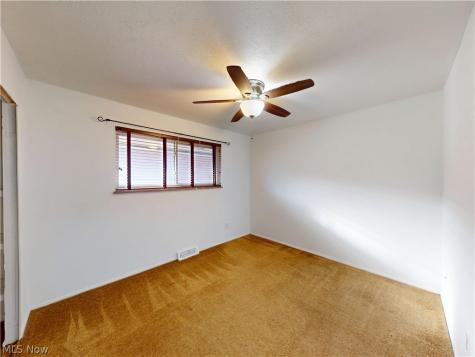21834 River Oaks Drive Rocky River OH 44116
