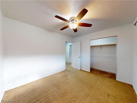21834 River Oaks Drive Rocky River OH 44116
