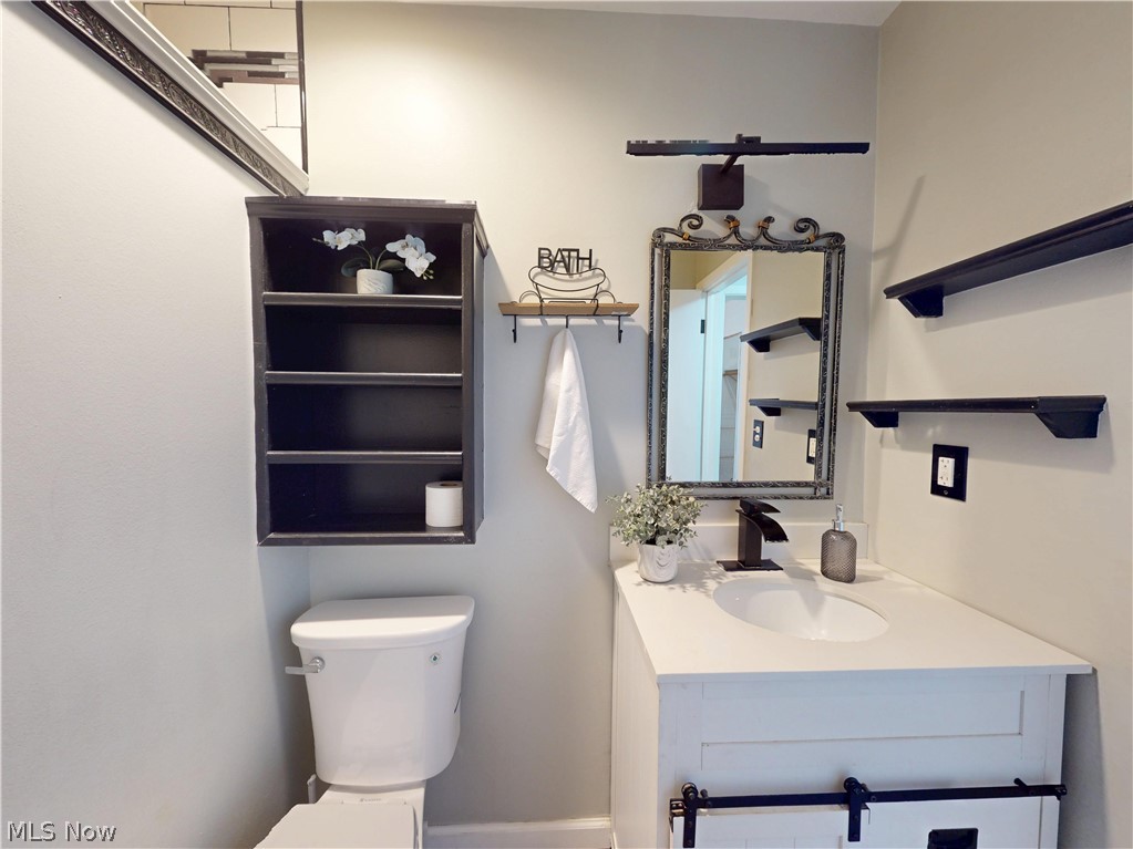 21834 River Oaks Drive Rocky River OH 44116