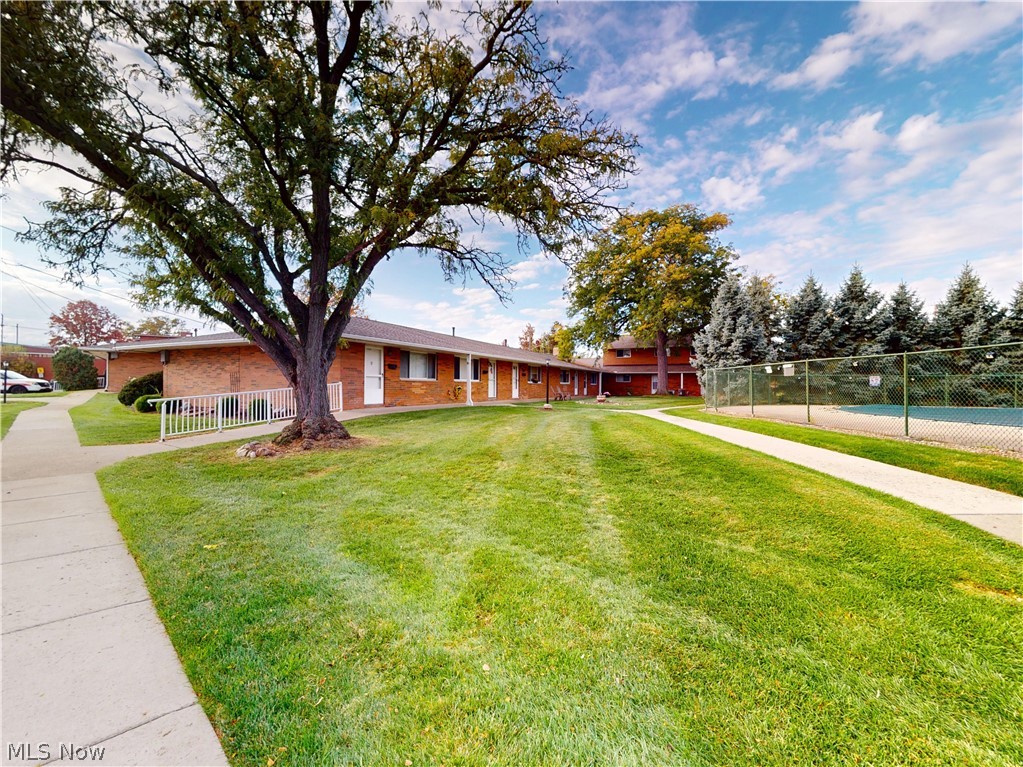 21834 River Oaks Drive Rocky River OH 44116