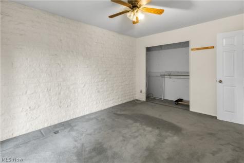 21884 River Oaks Drive Rocky River OH 44116
