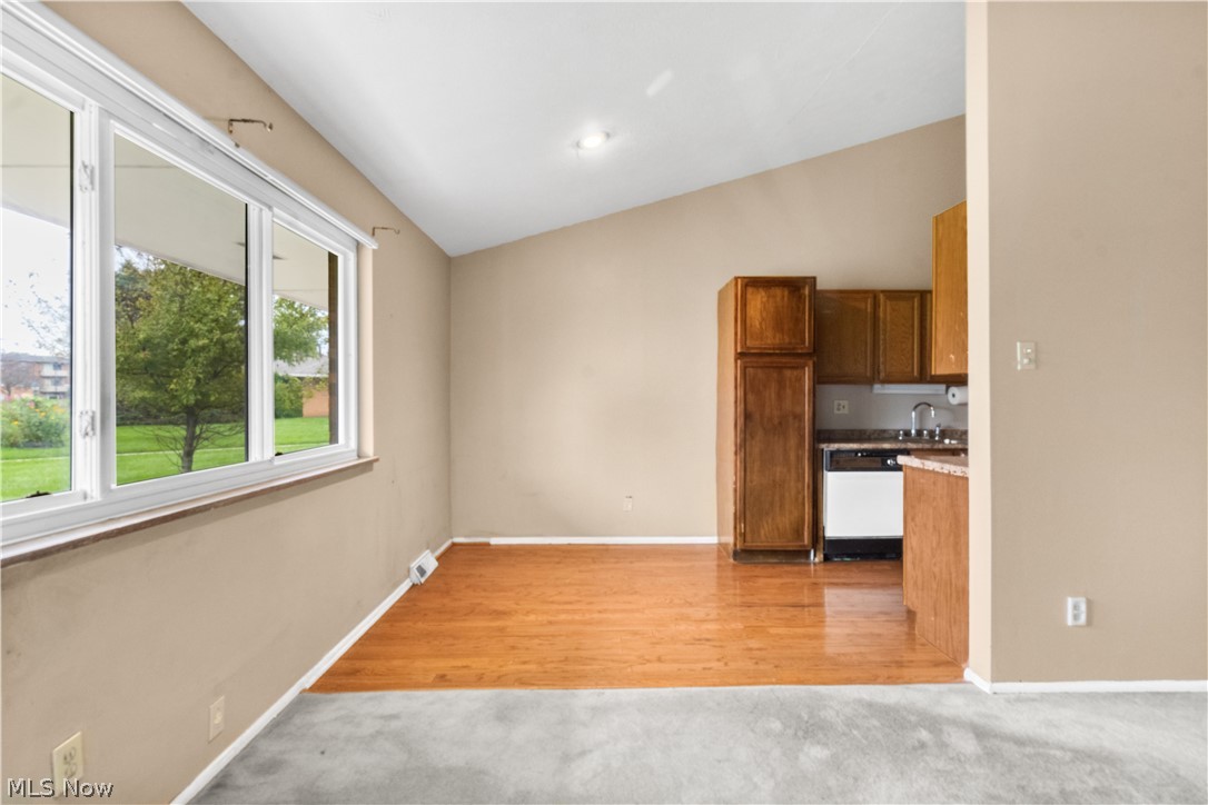 21884 River Oaks Drive Rocky River OH 44116