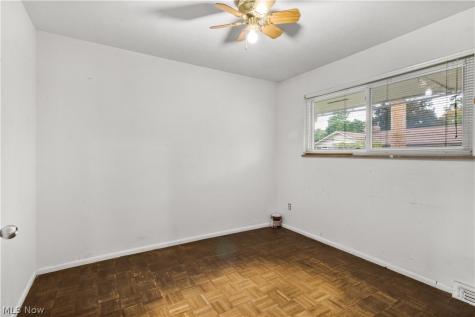 21884 River Oaks Drive Rocky River OH 44116