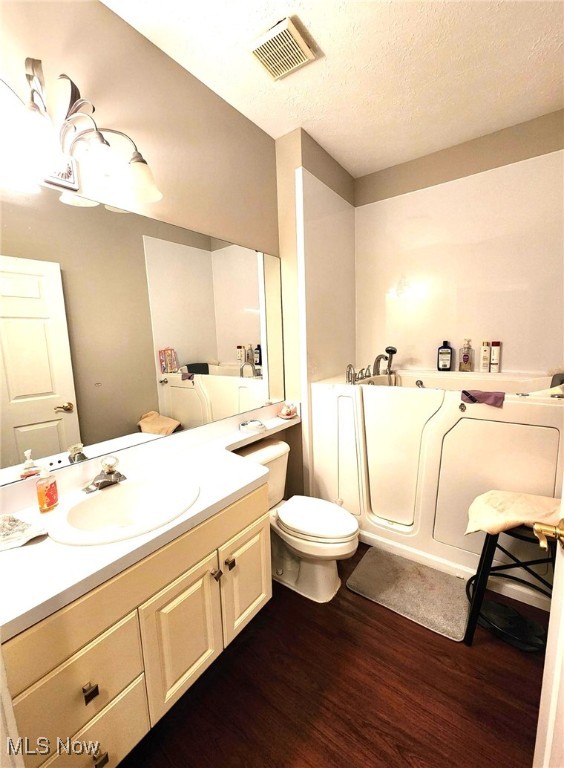 33948 Honeysuckle Lane North Ridgeville OH 44039