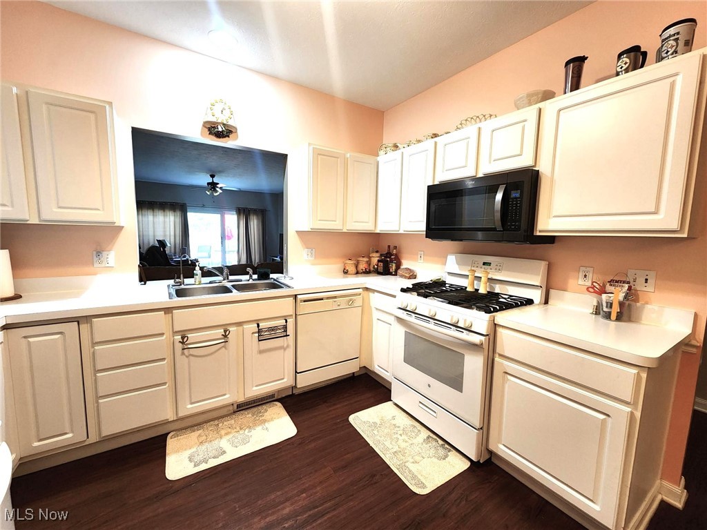 33948 Honeysuckle Lane North Ridgeville OH 44039