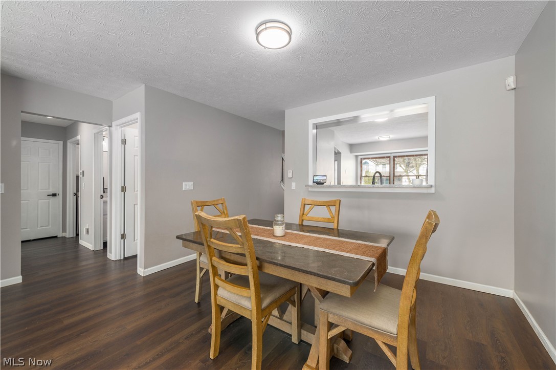 219 Bridgeport Drive Elyria OH 44035