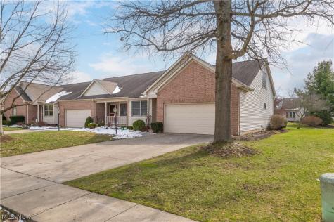 219 Bridgeport Drive Elyria OH 44035