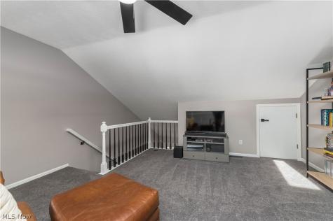 219 Bridgeport Drive Elyria OH 44035