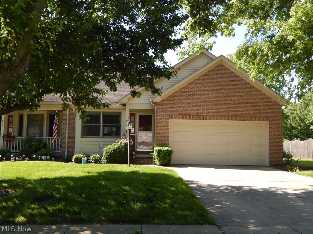 219 Bridgeport Drive Elyria OH 44035