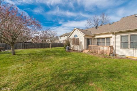219 Bridgeport Drive Elyria OH 44035