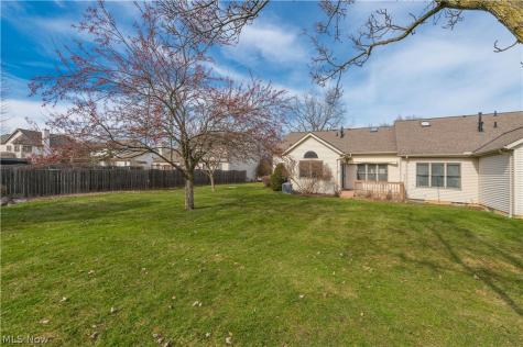 219 Bridgeport Drive Elyria OH 44035