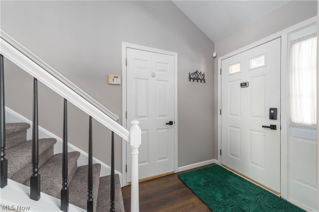 219 Bridgeport Drive Elyria OH 44035