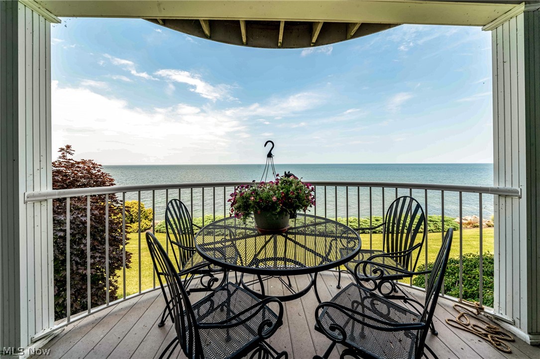 3000 Whispering Shores Drive Vermilion OH 44089