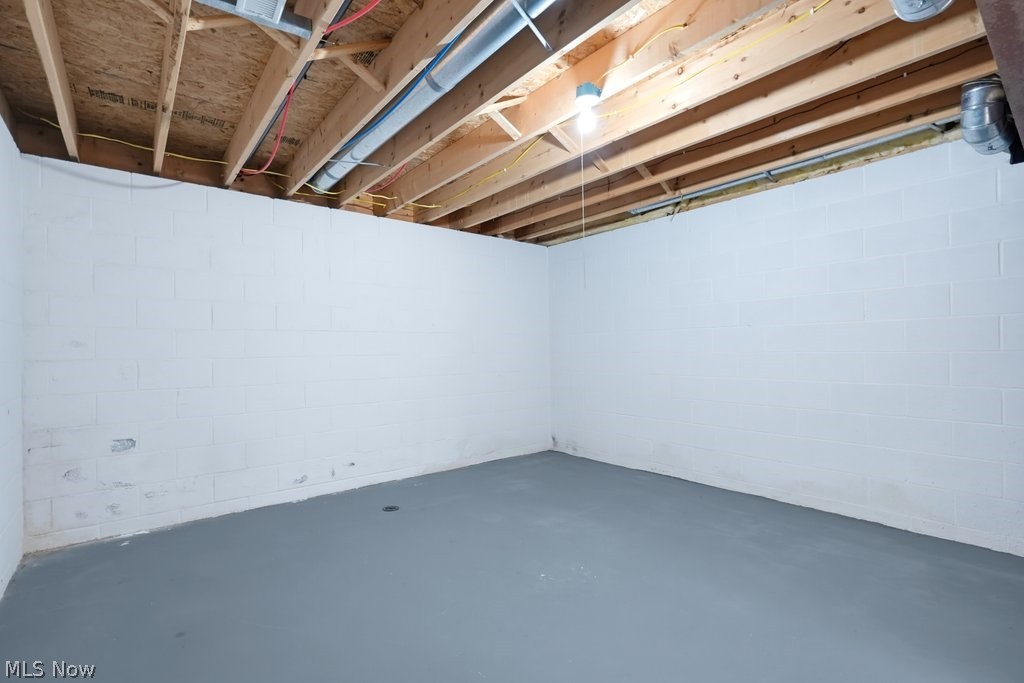 7146 Maple Street Mentor OH 44060