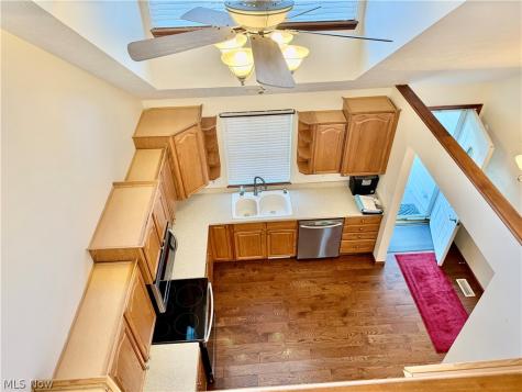 7146 Maple Street Mentor OH 44060