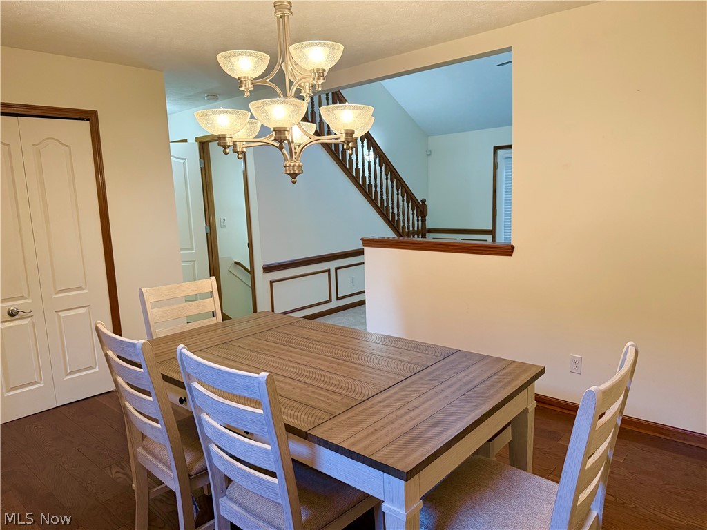 7146 Maple Street Mentor OH 44060