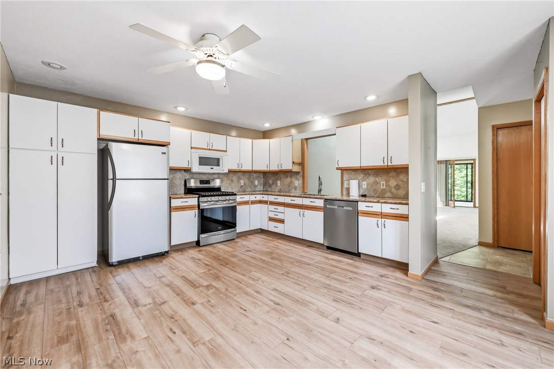 1453 Tripodi Circle Niles OH 44446