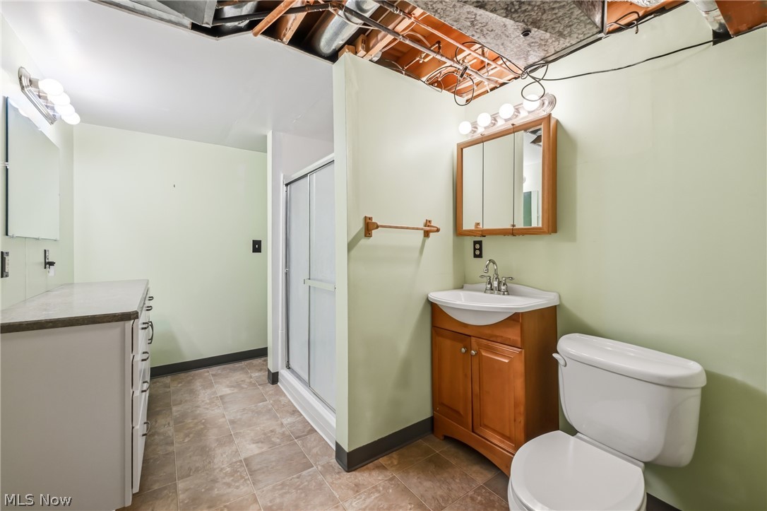 1453 Tripodi Circle Niles OH 44446