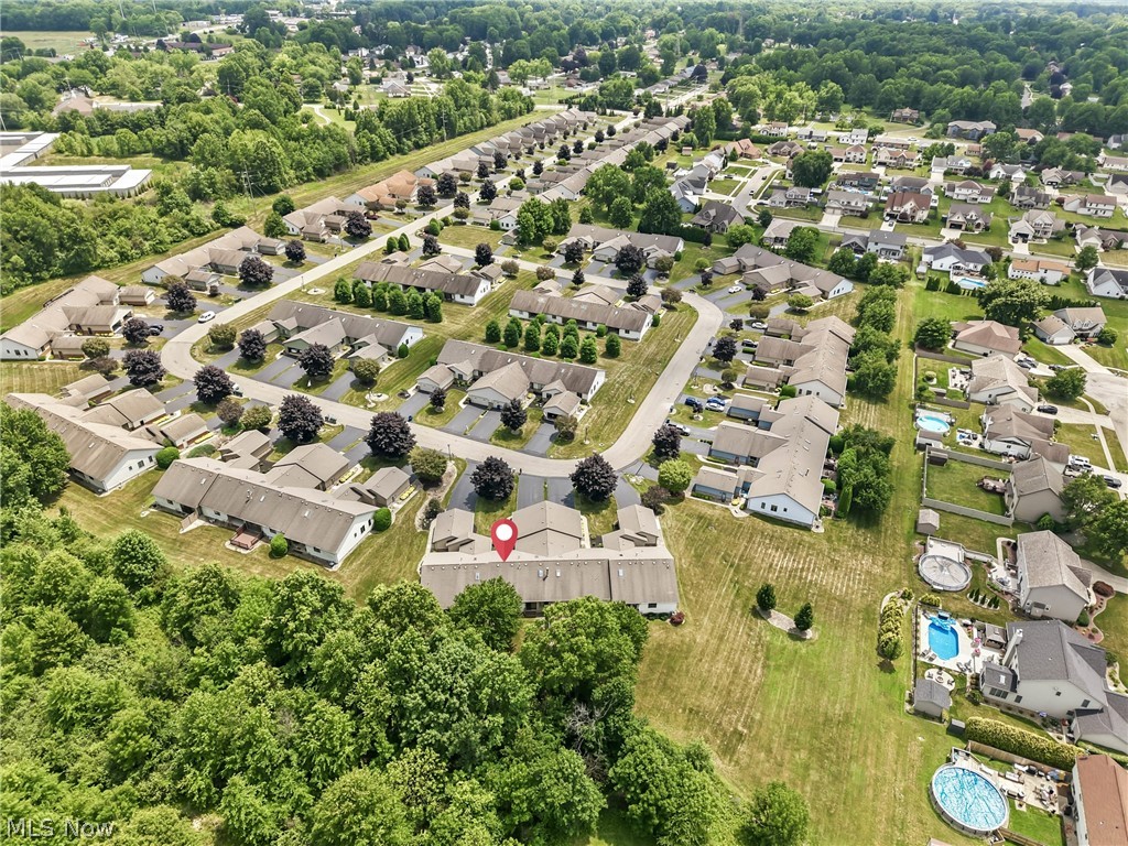 1453 Tripodi Circle Niles OH 44446