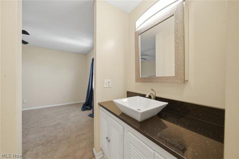 824 S Chillicothe Road Aurora OH 44202