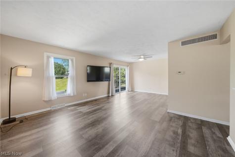 824 S Chillicothe Road Aurora OH 44202