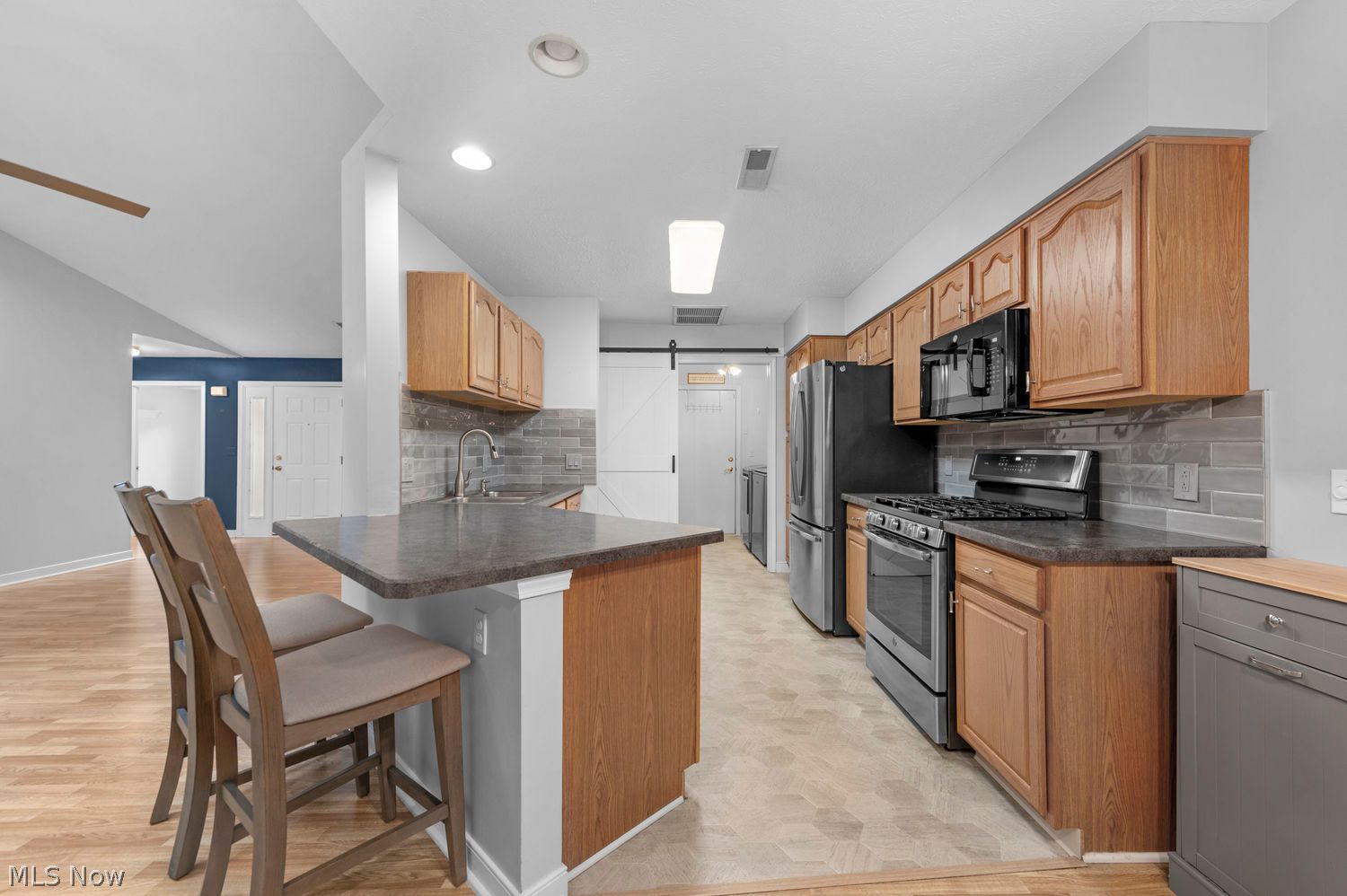 819 Renee Drive Wadsworth OH 44281
