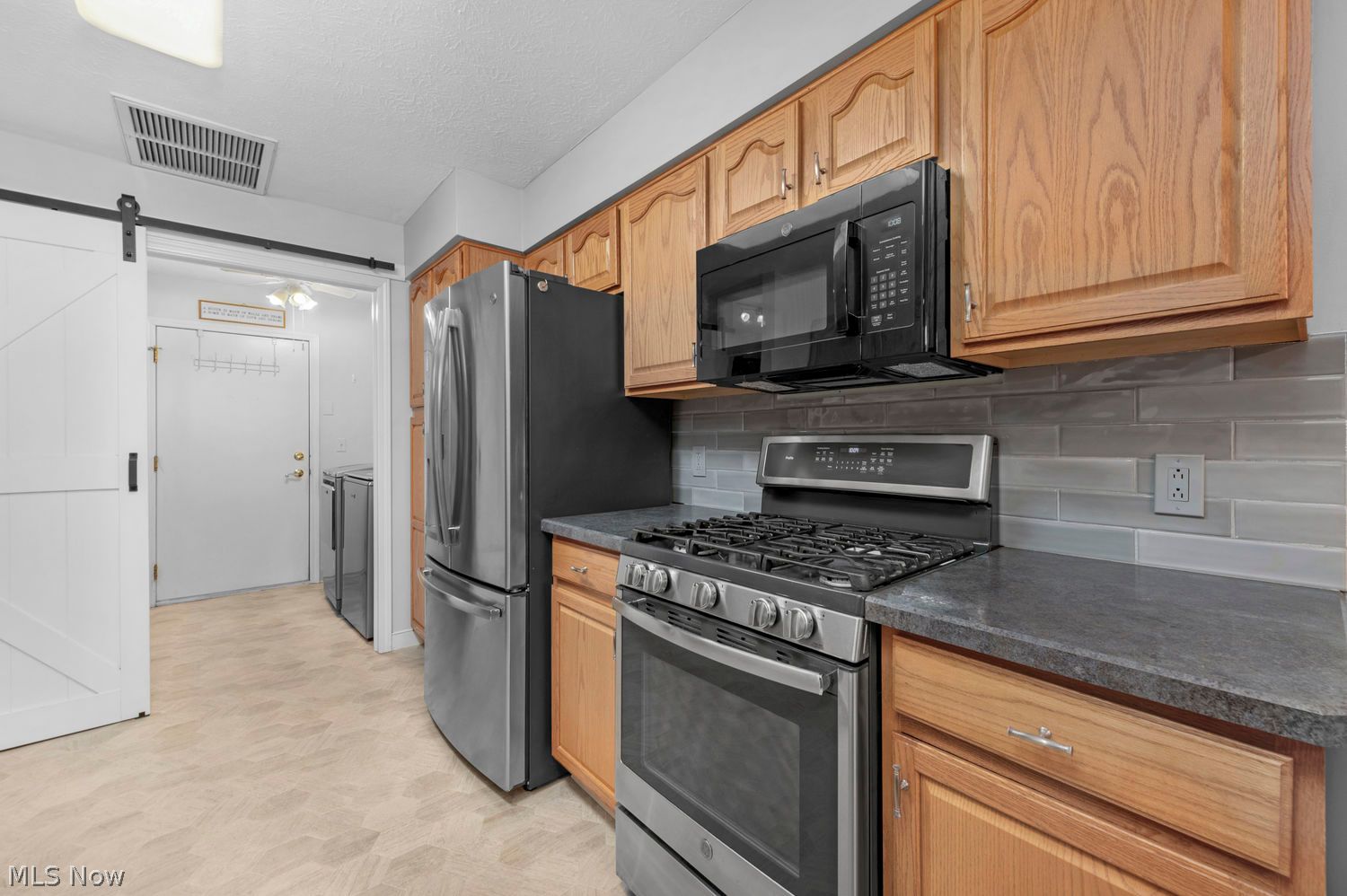 819 Renee Drive Wadsworth OH 44281
