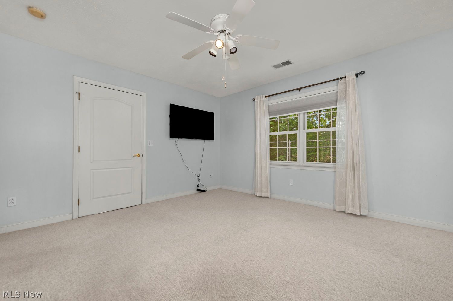819 Renee Drive Wadsworth OH 44281