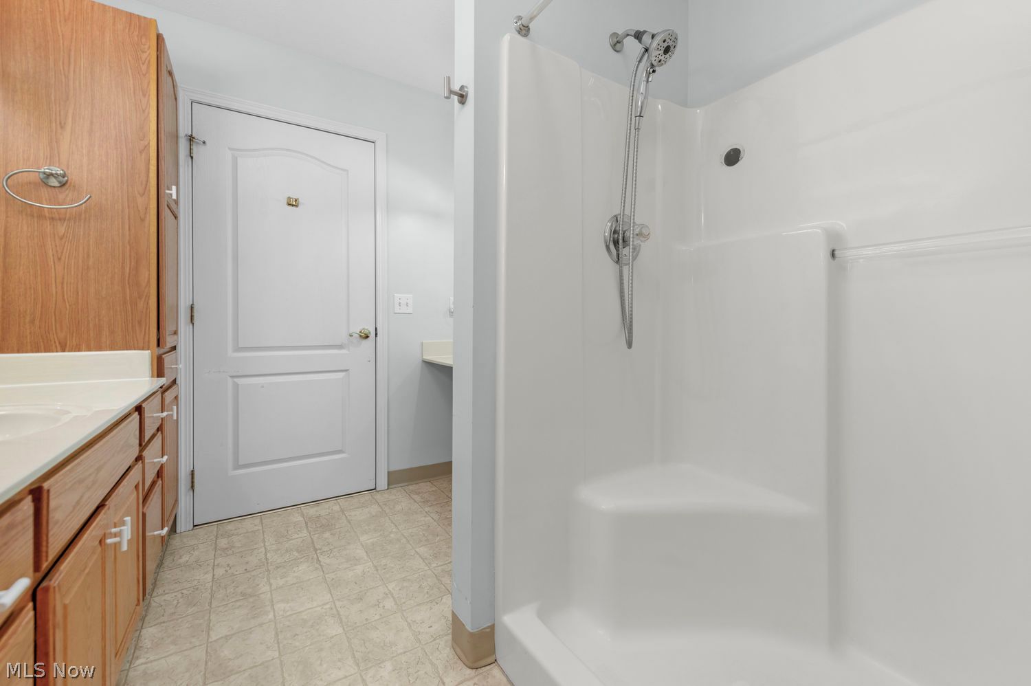 819 Renee Drive Wadsworth OH 44281