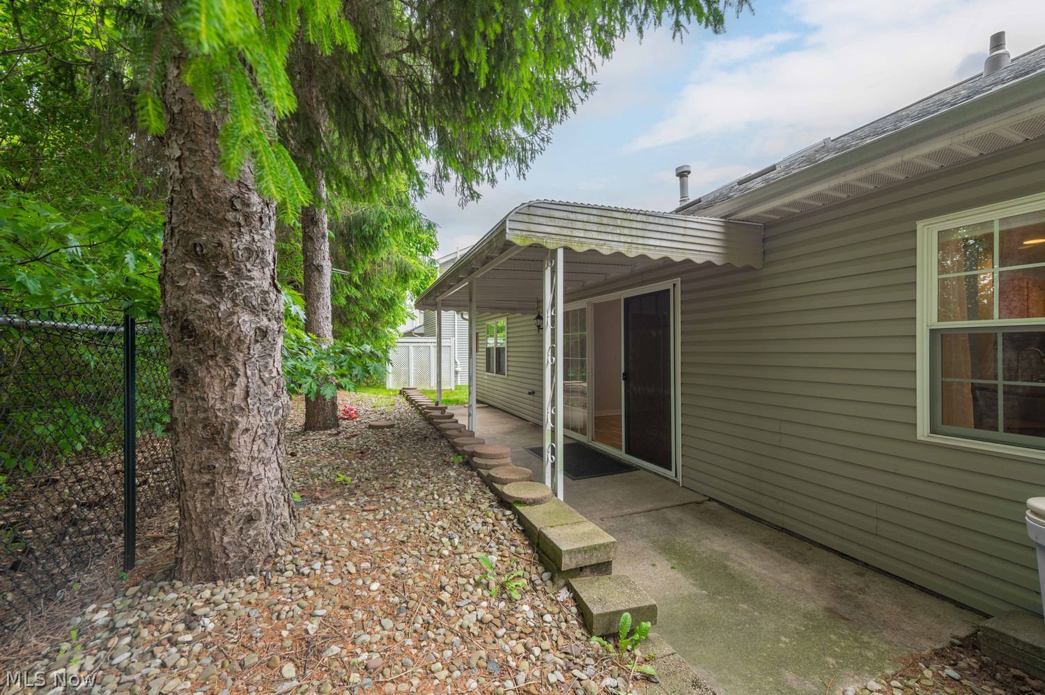 819 Renee Drive Wadsworth OH 44281