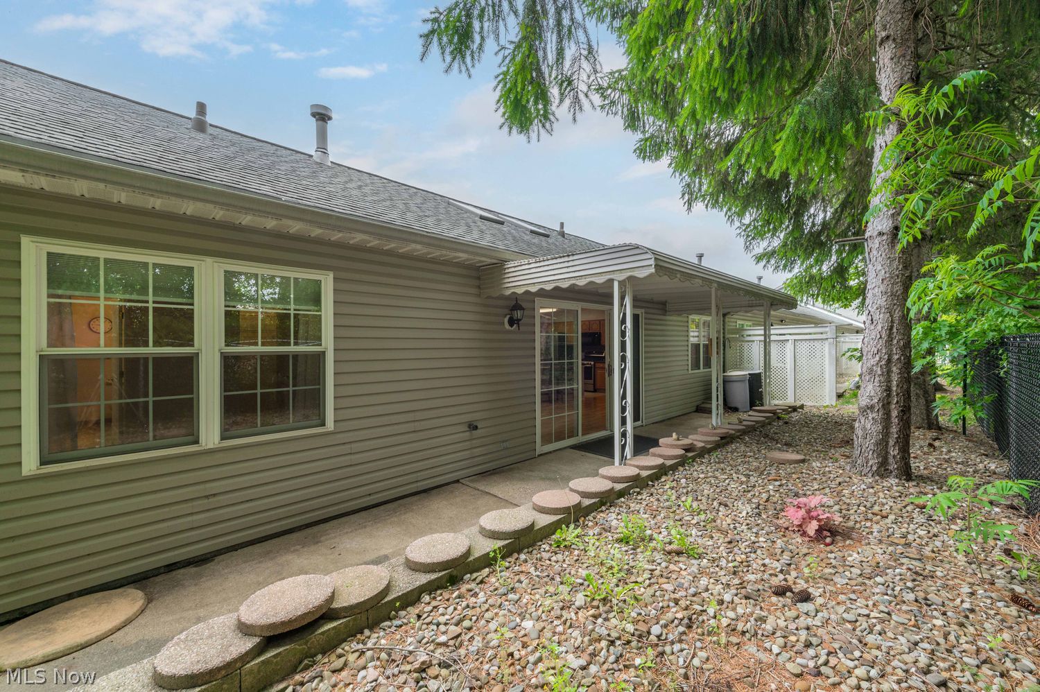 819 Renee Drive Wadsworth OH 44281