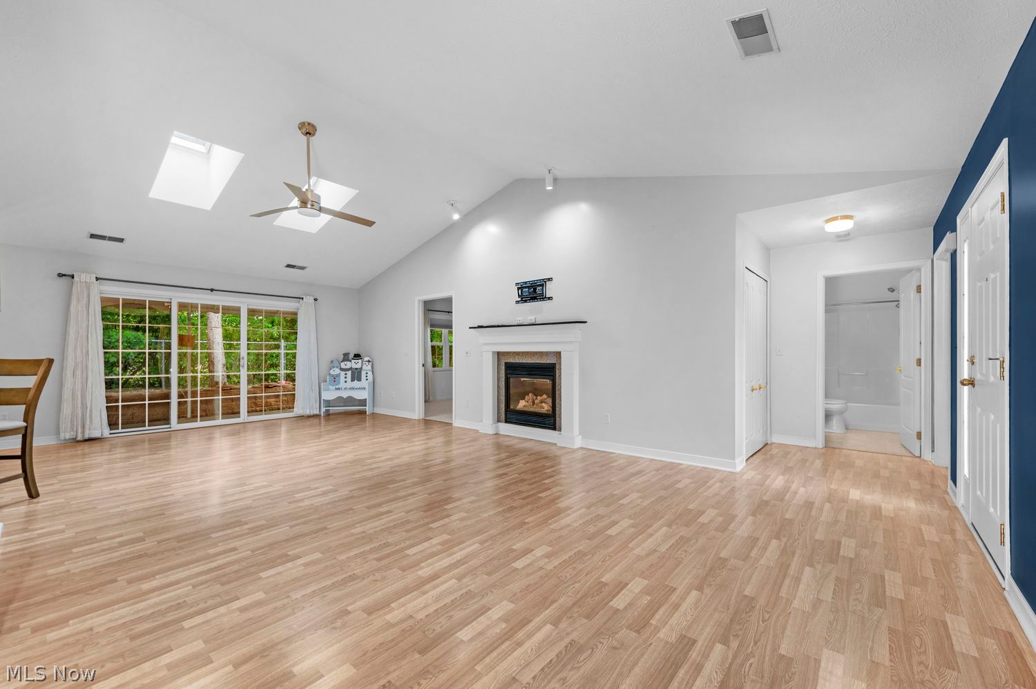 819 Renee Drive Wadsworth OH 44281