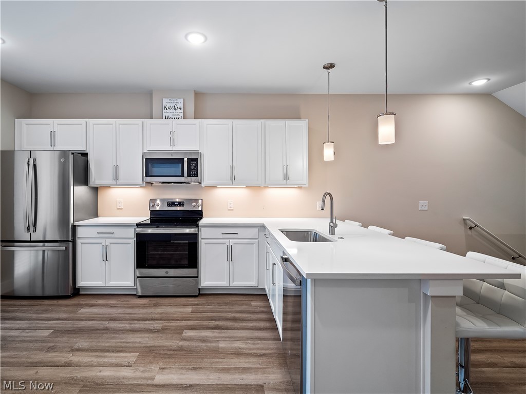 1232 W 73rd Street Cleveland OH 44102
