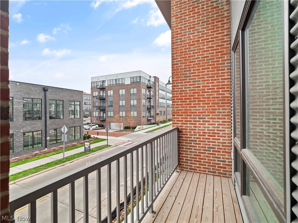 1232 W 73rd Street Cleveland OH 44102