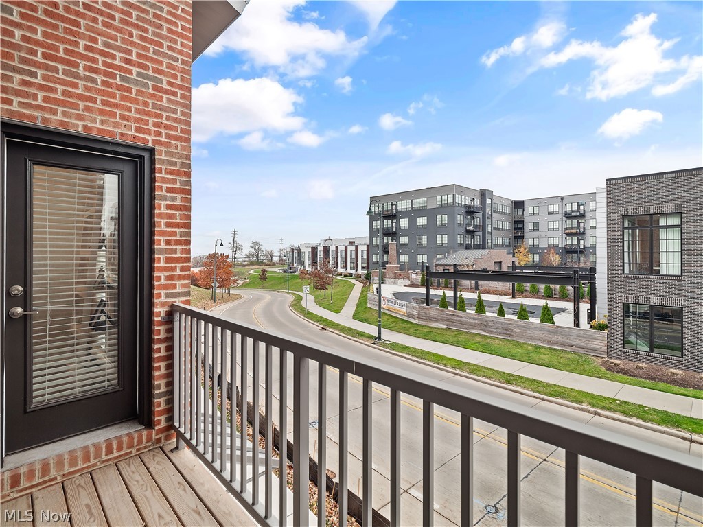 1232 W 73rd Street Cleveland OH 44102