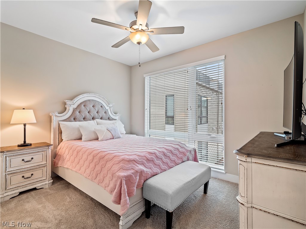 1232 W 73rd Street Cleveland OH 44102