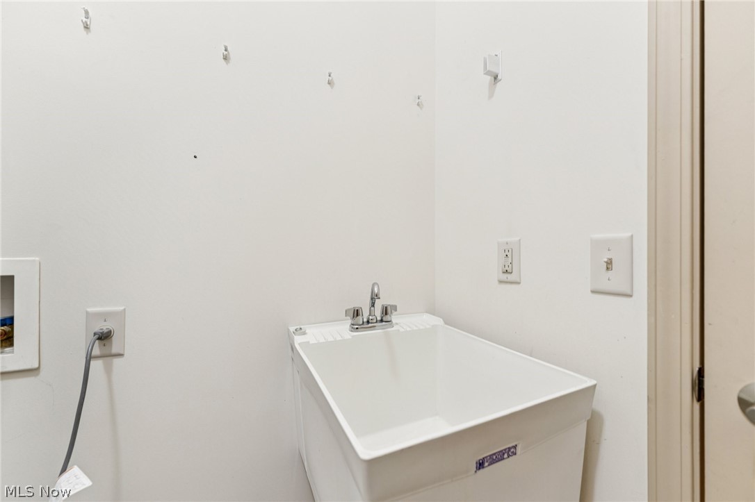 38778 Renwood Avenue Avon OH 44011
