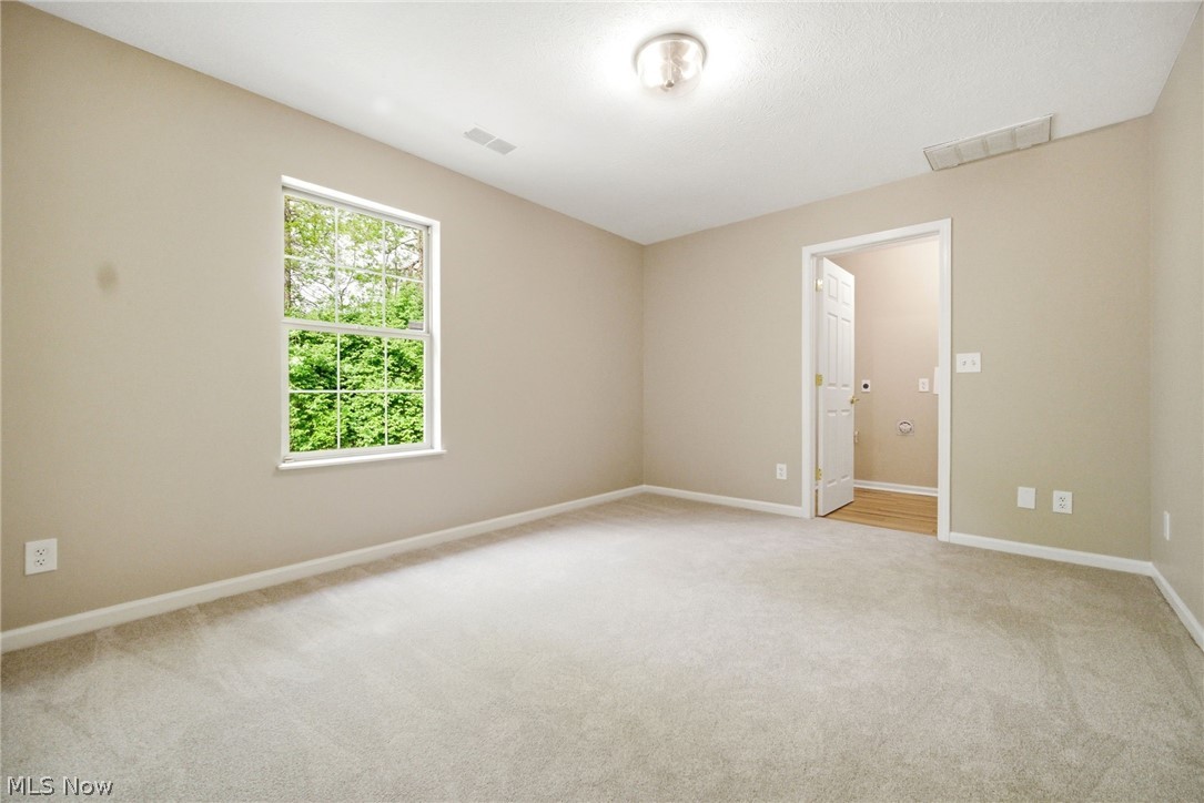 2708 Shakespeare Lane Avon OH 44011