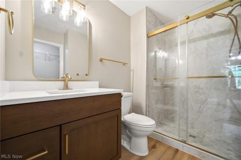 2708 Shakespeare Lane Avon OH 44011
