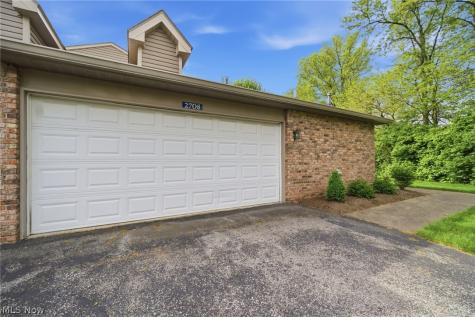 2708 Shakespeare Lane Avon OH 44011