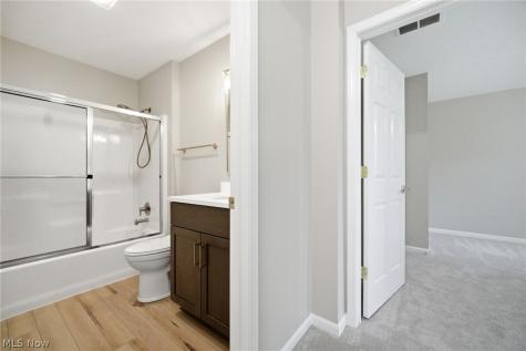 2708 Shakespeare Lane Avon OH 44011