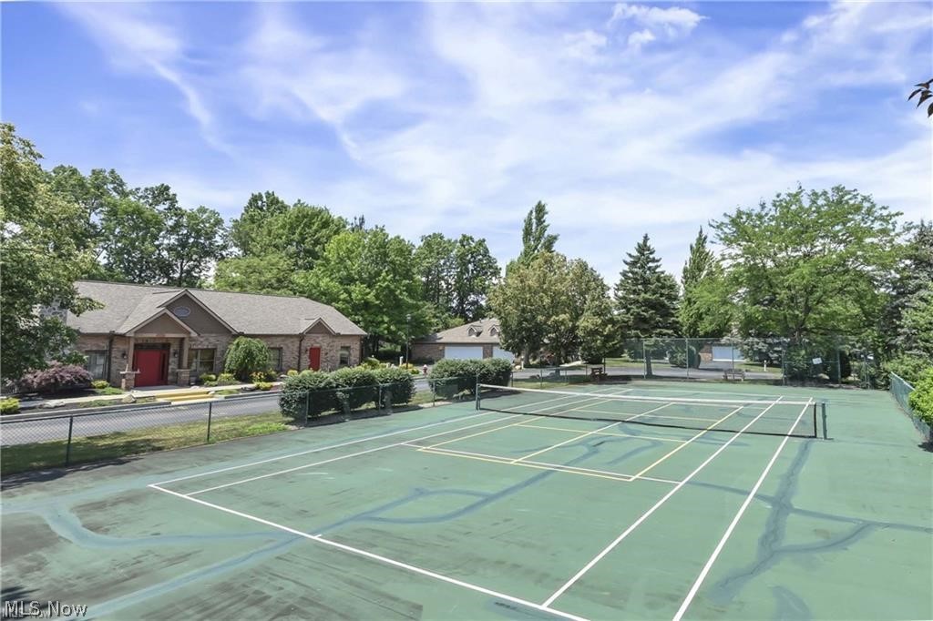 2708 Shakespeare Lane Avon OH 44011