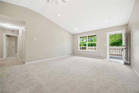 2708 Shakespeare Lane Avon OH 44011