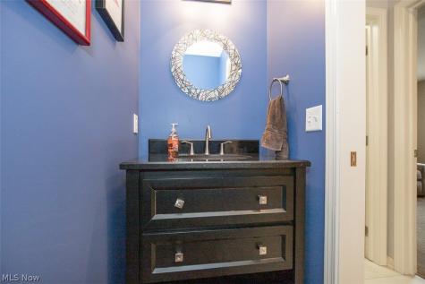 904 Hampton Court Northfield OH 44067