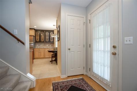 904 Hampton Court Northfield OH 44067