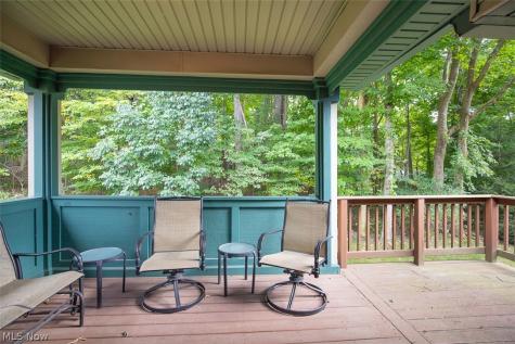 904 Hampton Court Northfield OH 44067