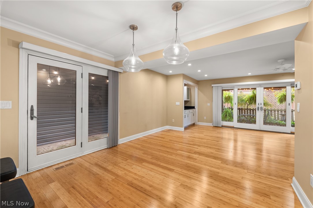 19245 Briarwood Lane Strongsville OH 44149